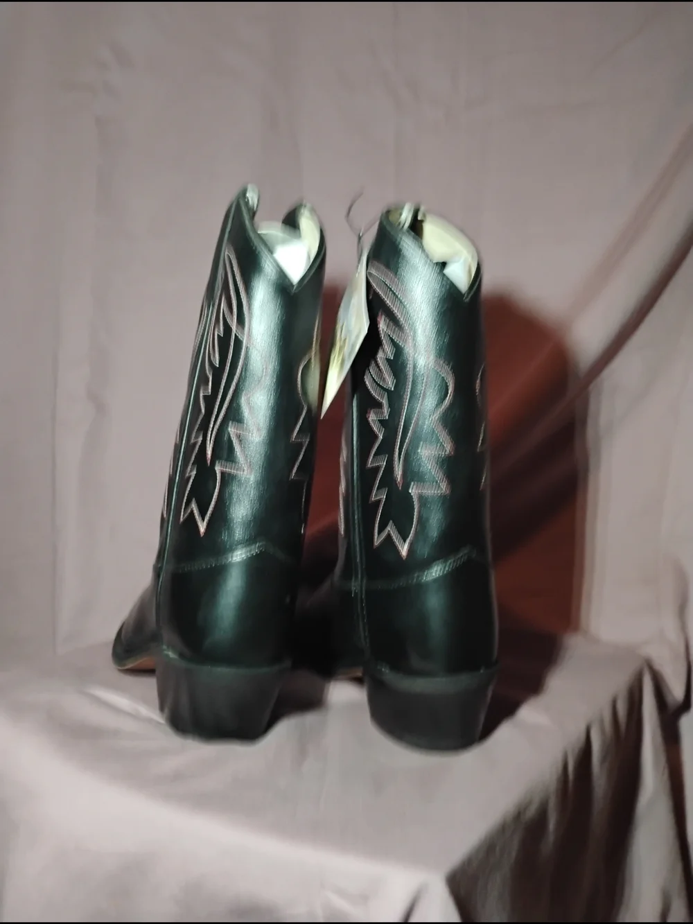 Old West Kids cowboy Boots round Toe Retro Western Style and Embroidery Botas